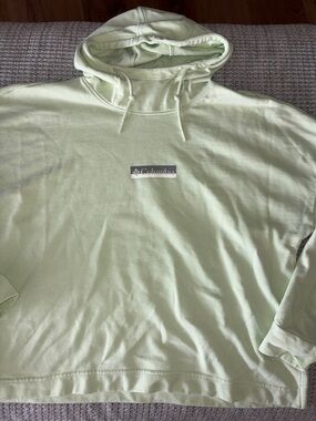 Columbia Mint Green Logo Pullover Hoodie